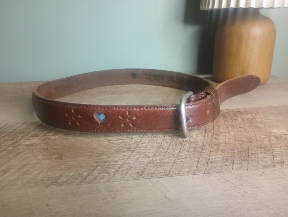 Womens Vintage Canadian Leather Belt Heart Floral Stamped Folk Fairy Cottage Y2K